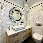 Kamanina Stylish Апарт-отель 4*