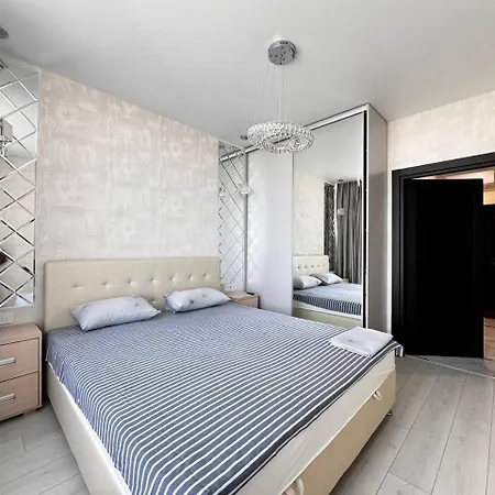 Ξενοδοχείο με διαμερίσματα Kamanina Stylish Οδησσός