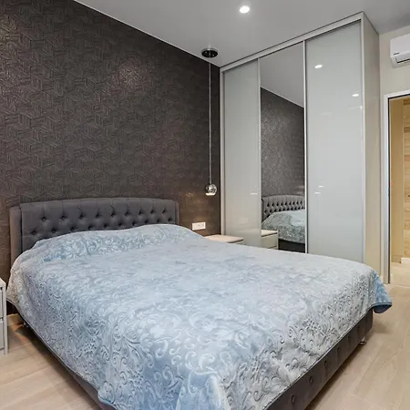 Kamanina Stylish Aparthotel 4*