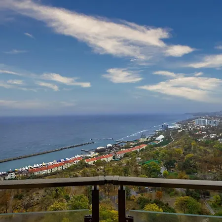 Kamanina Stylish Aparthotel 4*