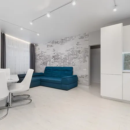 Kamanina Stylish Aparthotel Odessa