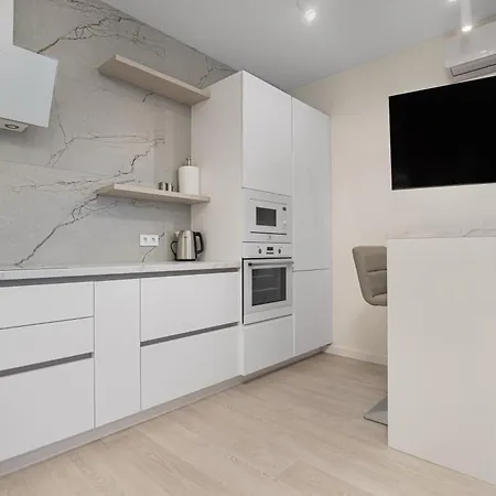 Kamanina Stylish 4* Odessa