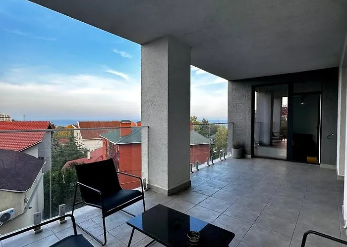 Aparthotel Kamanina Stylish 4*