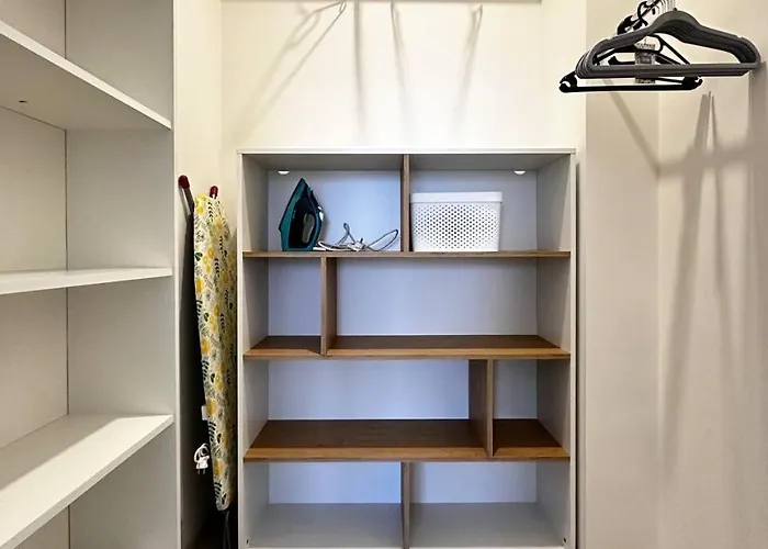 Aparthotel Kamanina Stylish 4*